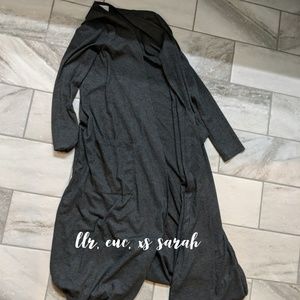 Lularoe Sarah xs dark gray